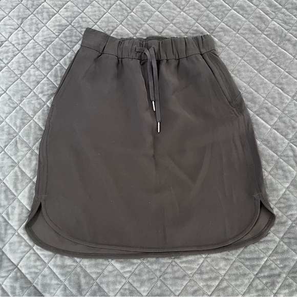 lululemon athletica Charcoal Pencil Skirt - Picture 2 of 11